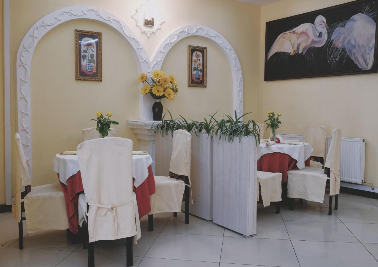 Zajazd Restauracja Paradise Czaplinek Buitenkant foto